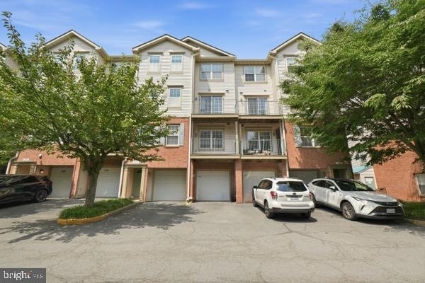11876 Breton Court - Photo 0