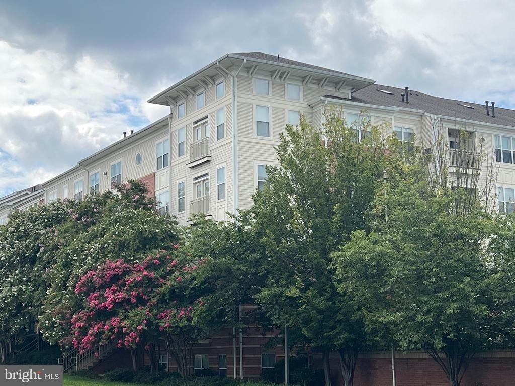 9490 Virginia Center Boulevard - Photo 10