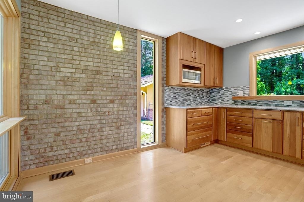 6030 Berwynd Road - Photo 17