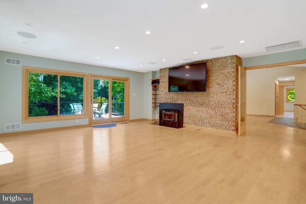 6030 Berwynd Road - Photo 9