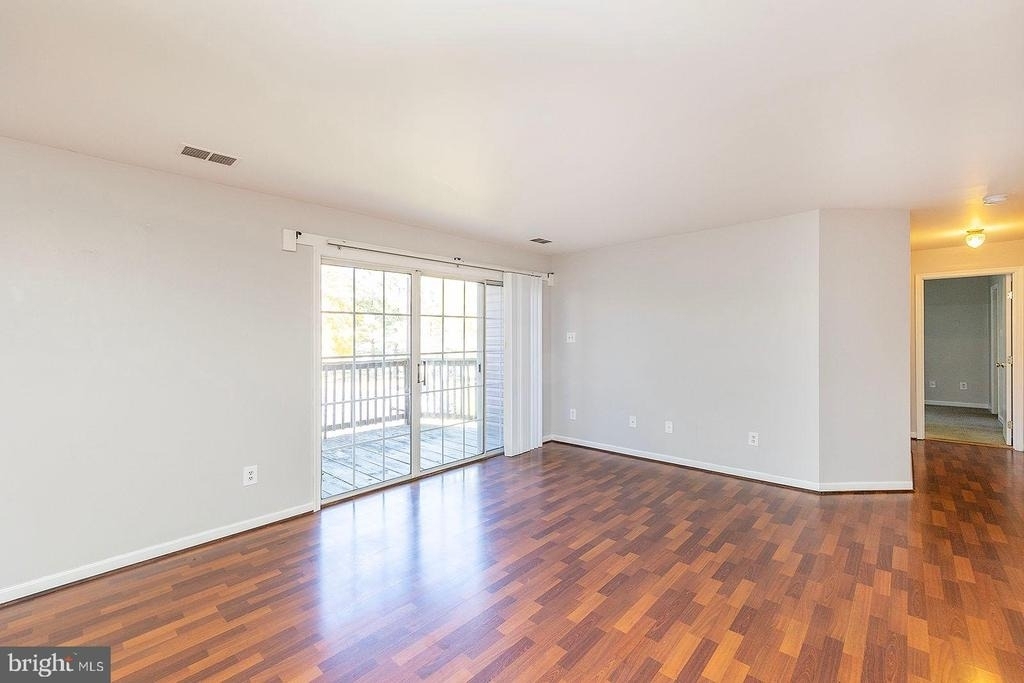 113 Timberlake Terrace - Photo 4