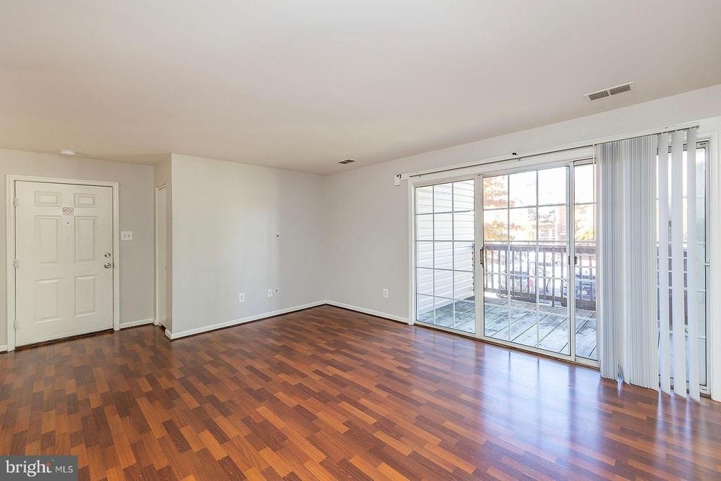 113 Timberlake Terrace - Photo 3