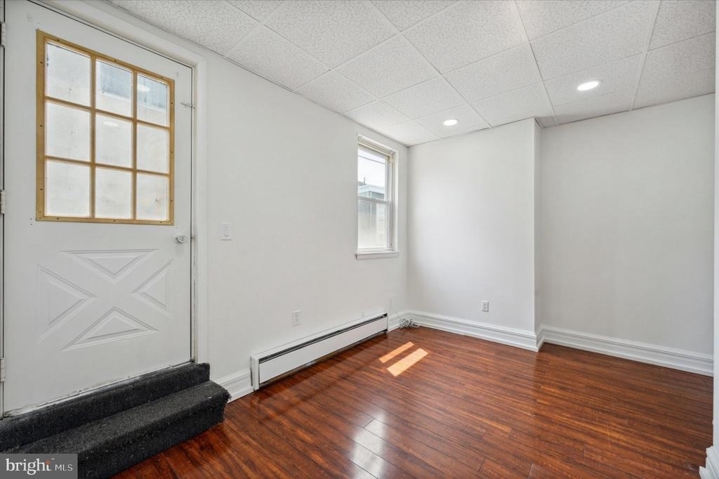 2201 S Hicks Street - Photo 8