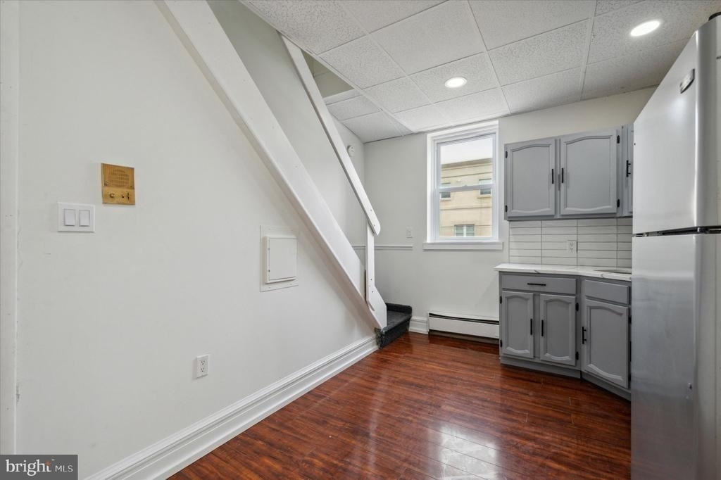 2201 S Hicks Street - Photo 5