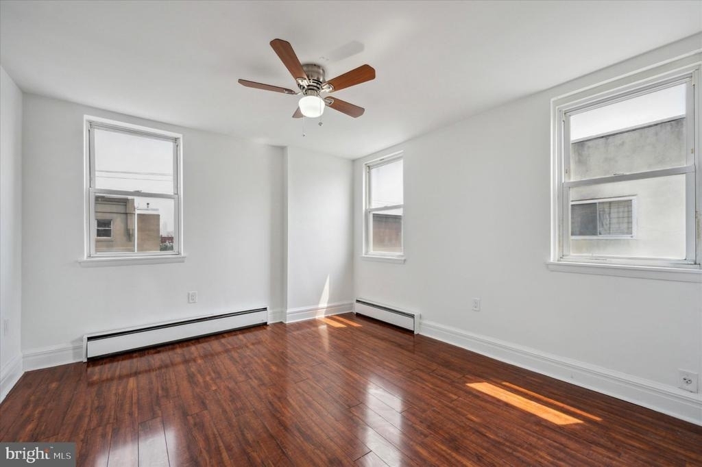 2201 S Hicks Street - Photo 15