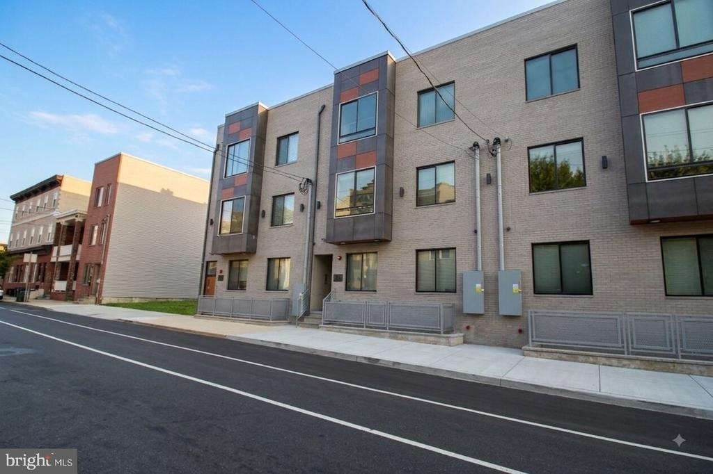3718 Haverford Avenue - Photo 1