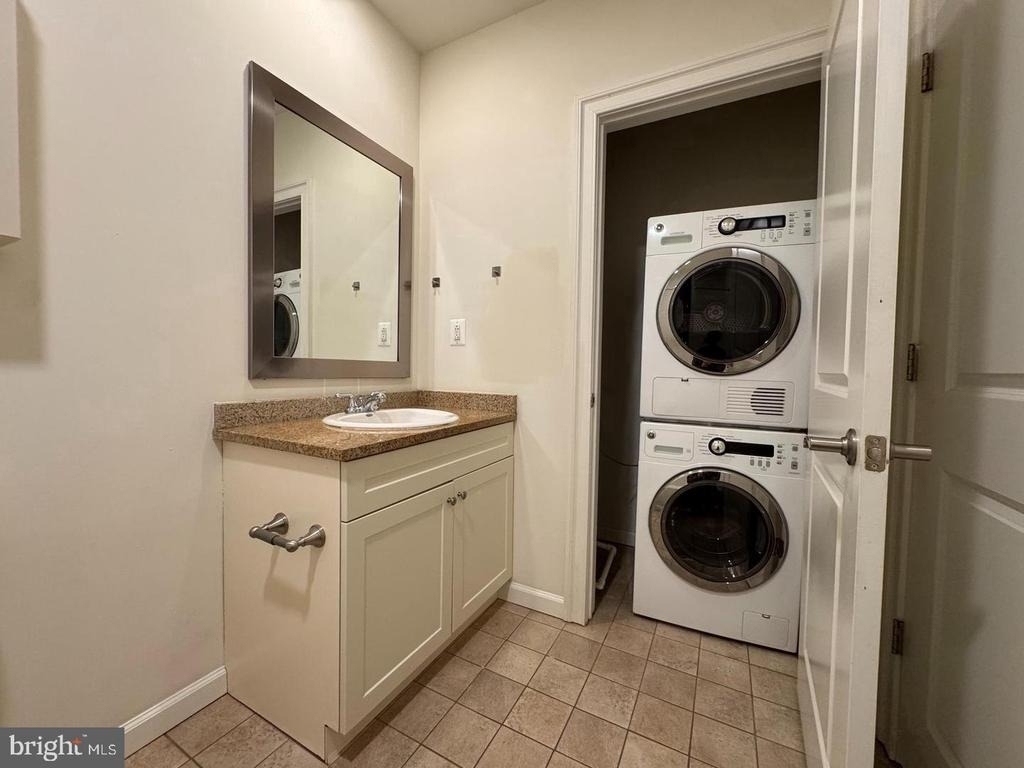 2040 Market Street - Photo 10