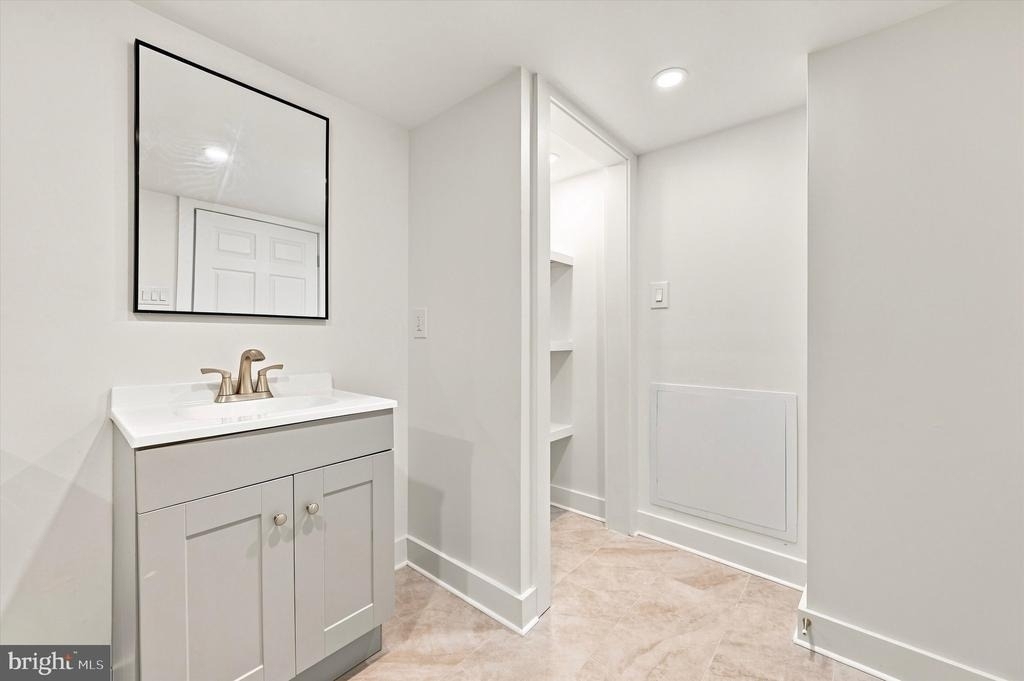 5601 Hunter Street - Photo 13