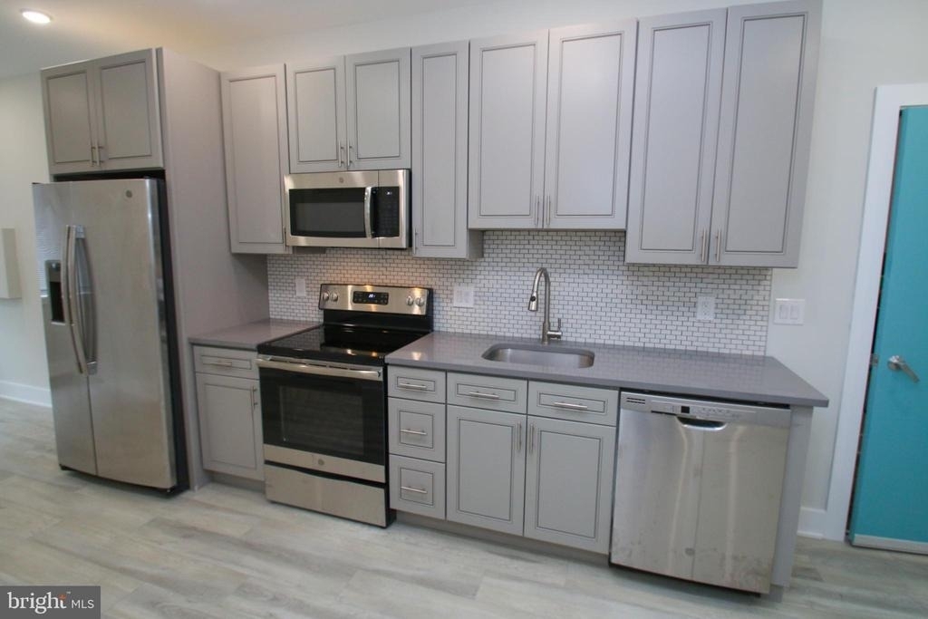 3718 Haverford Avenue - Photo 4