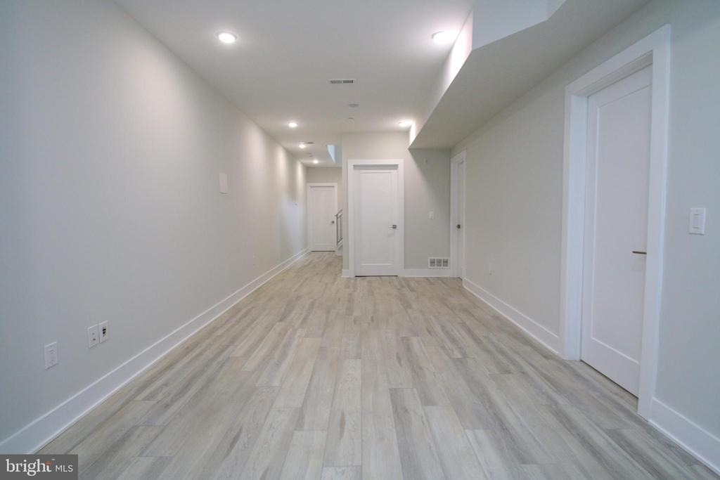 3718 Haverford Avenue - Photo 15
