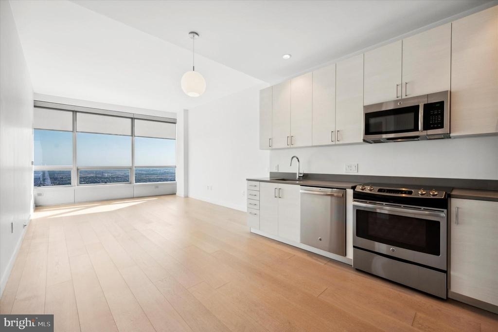 2930 Walnut Street - Photo 10
