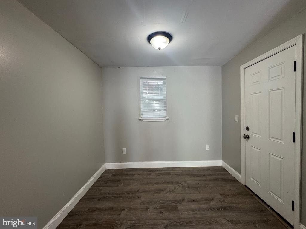 3205 Latona Street - Photo 6