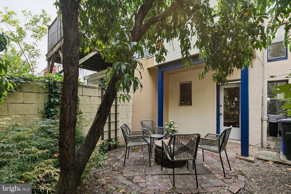 621 S Bambrey Street - Photo 17