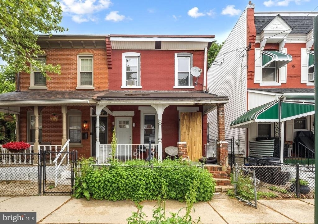 5663 Boyer Street - Photo 0
