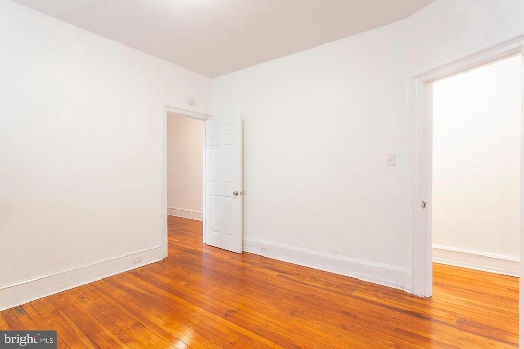 4628 Sansom Street - Photo 11