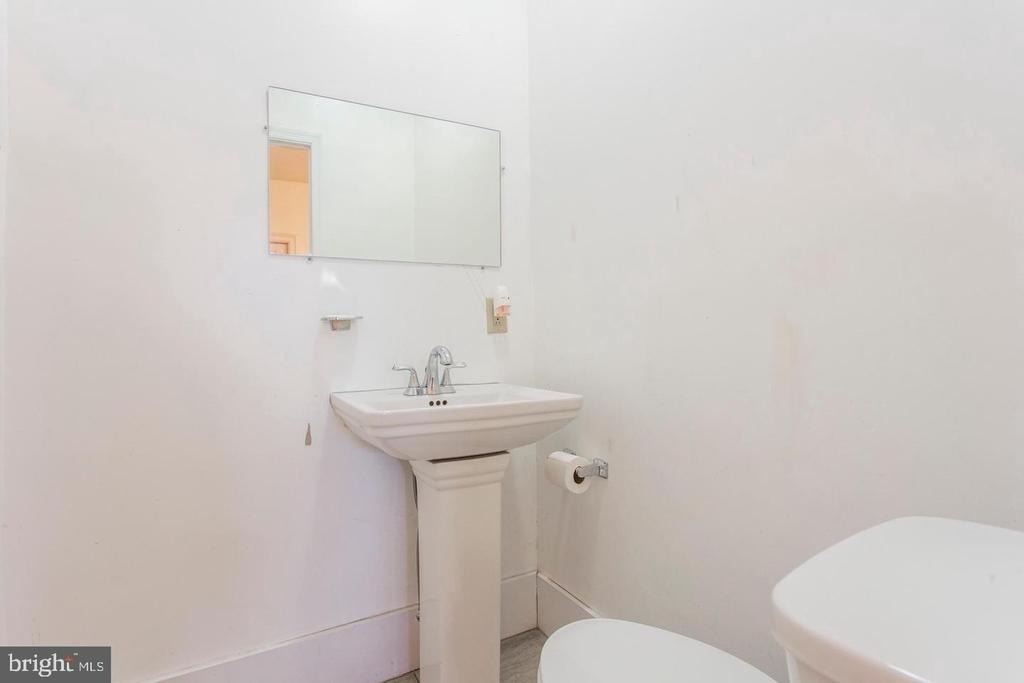 4628 Sansom Street - Photo 14