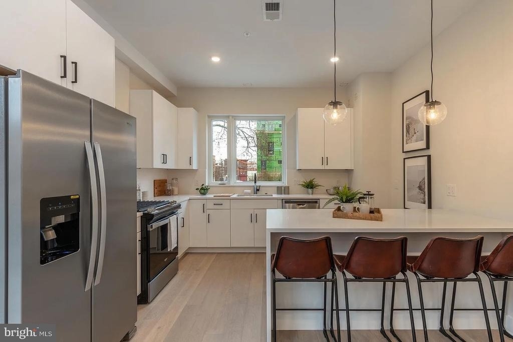 1754 Wylie Street - Photo 4
