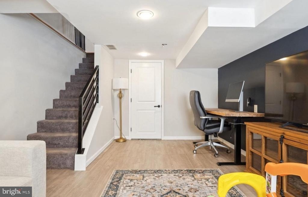 2211 Titan Street - Photo 24