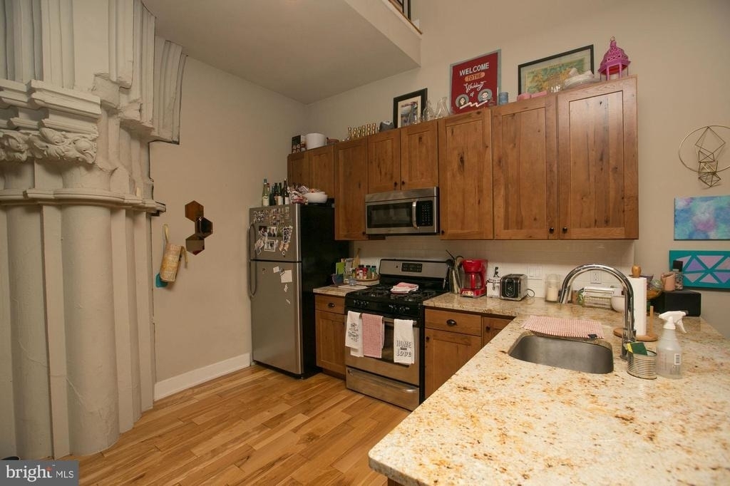 2701 W Girard Avenue - Photo 7