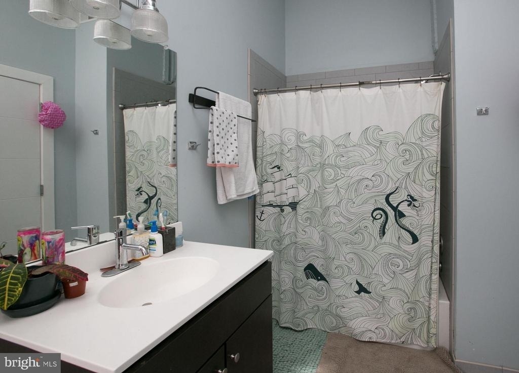 2701 W Girard Avenue - Photo 18