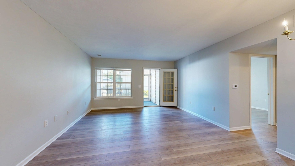 2767 S Knightsbridge Circle - Photo 5