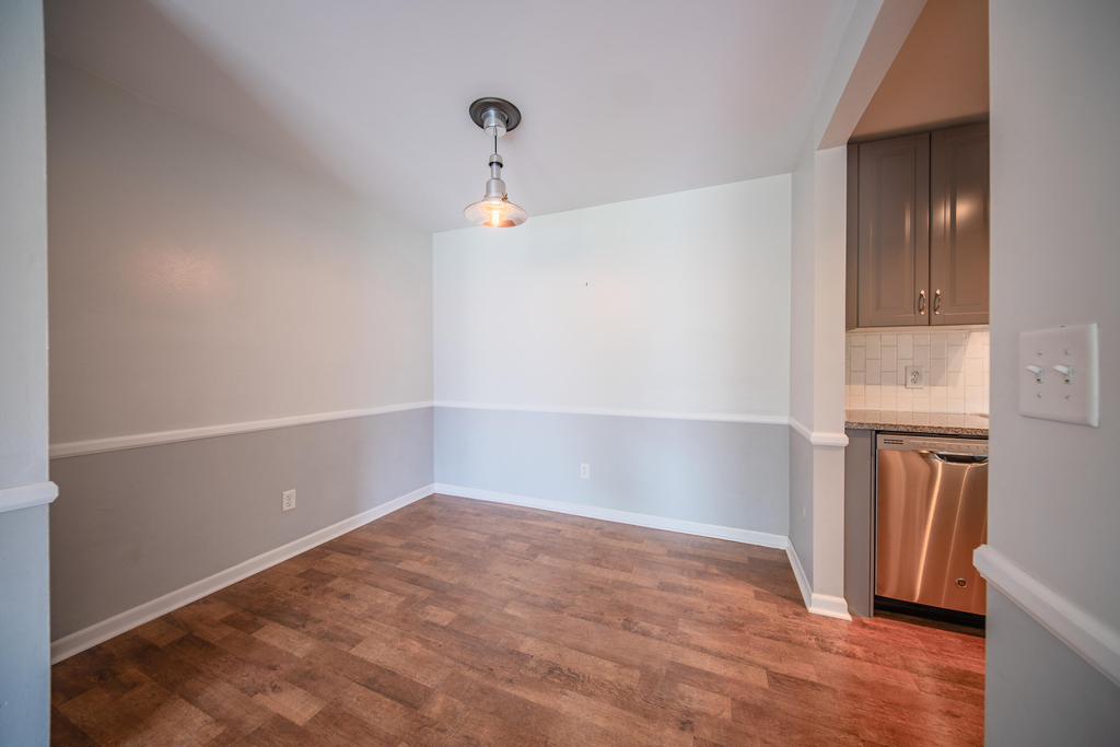 2118 Pauline Boulevard - Photo 9