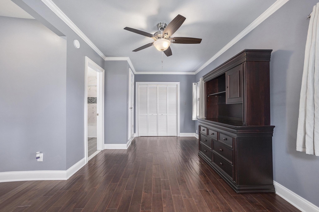 524 Continental Road - Photo 10