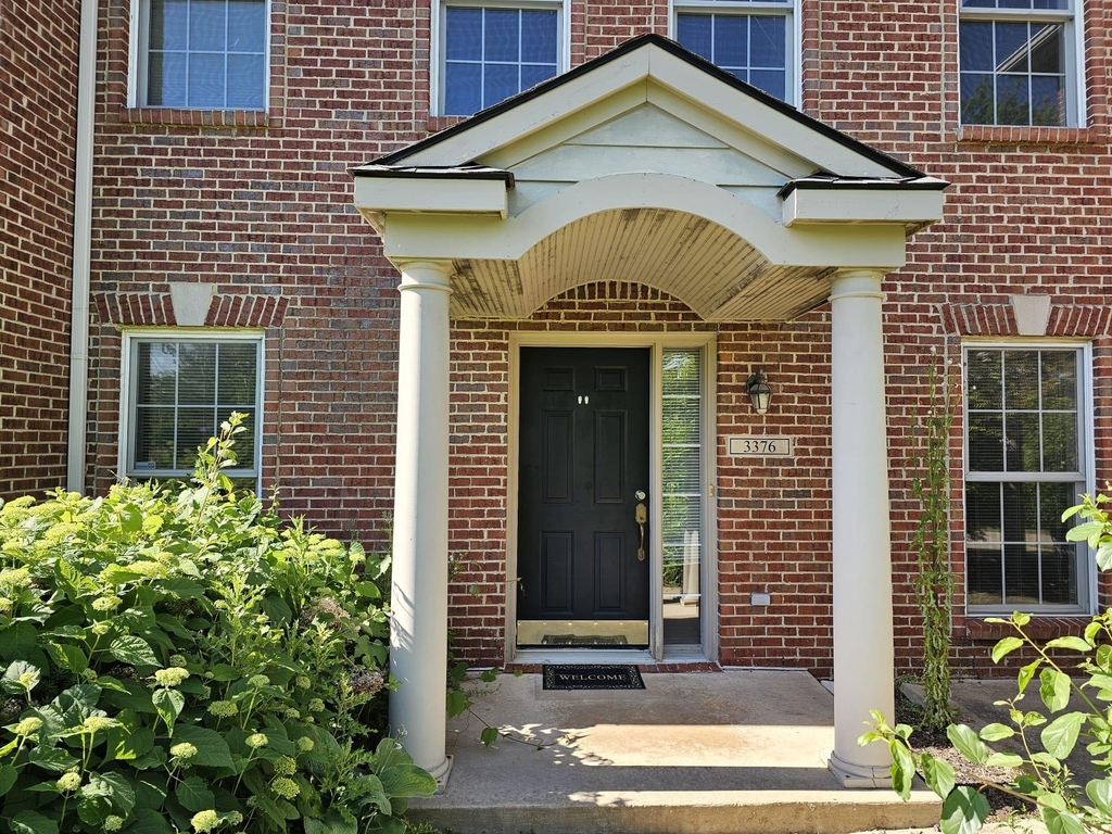 3376 Endsleigh Lane - Photo 0