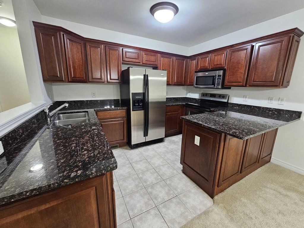 3376 Endsleigh Lane - Photo 4