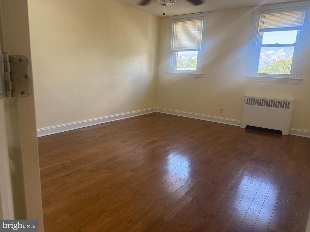 544 Wiltshire Road - Photo 4