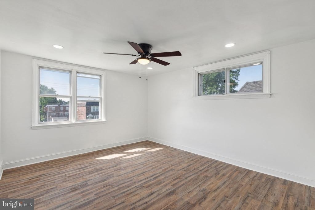 214 Westbridge Road - Photo 13