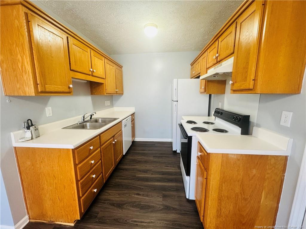 233 Bahia Lane - Photo 3