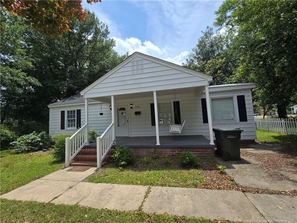 2705 Pecan - Photo 0