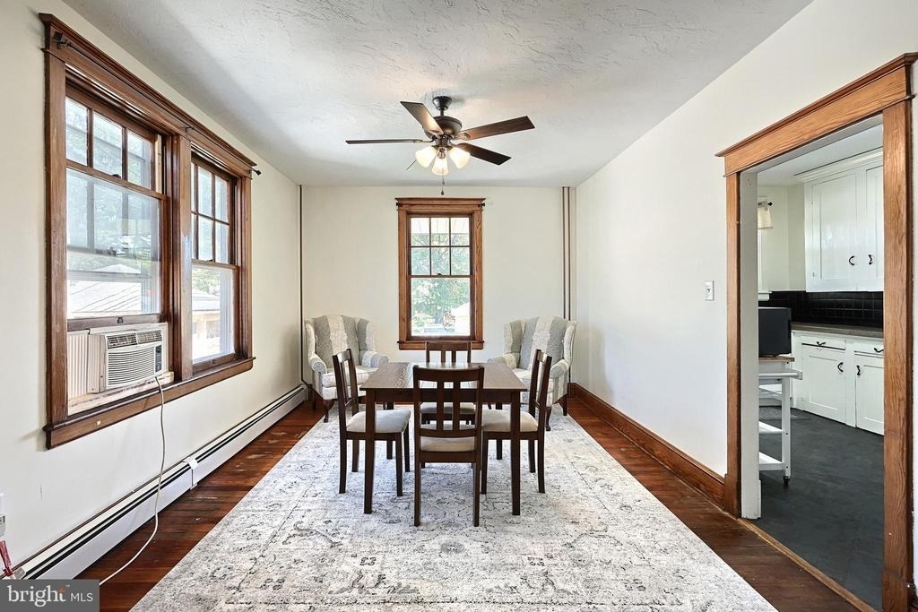 319 N Stratton Street - Photo 13