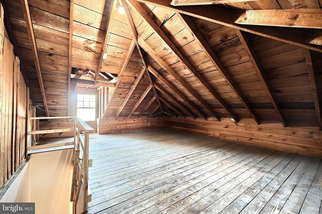 319 N Stratton Street - Photo 23