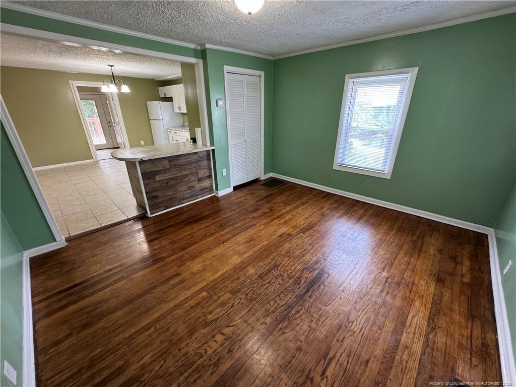 75 Delmar Street - Photo 3