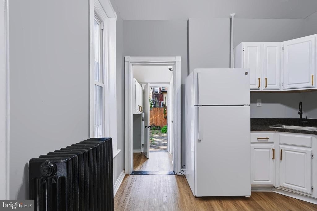 309 Academy Street - Photo 14