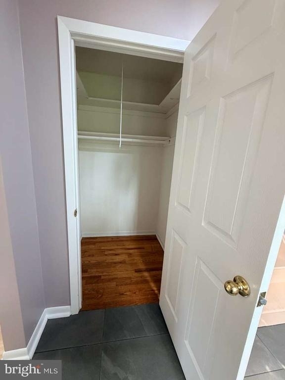 580 Village Rd W - Photo 13