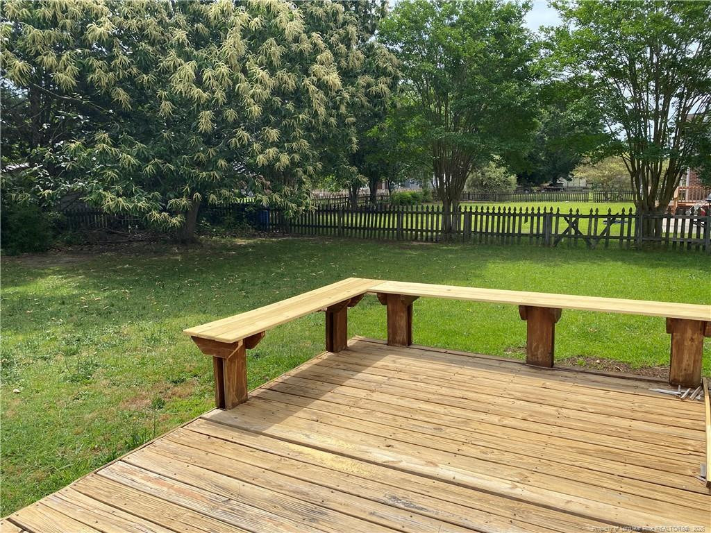 1175 Helmsley Drive - Photo 3