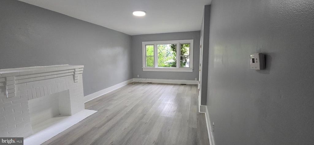 4307 Maple Avenue - Photo 7