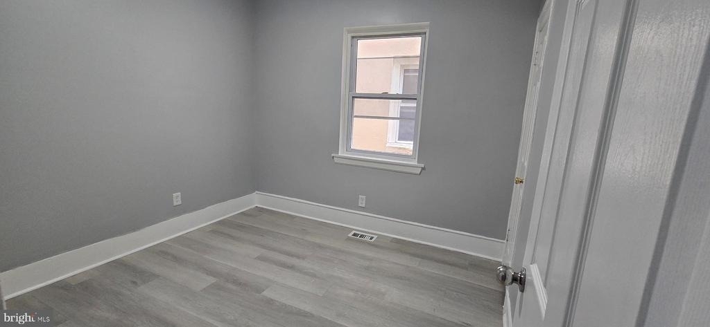 4307 Maple Avenue - Photo 16