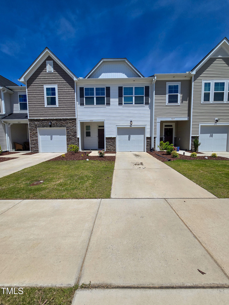 5035 Kota Street - Photo 0