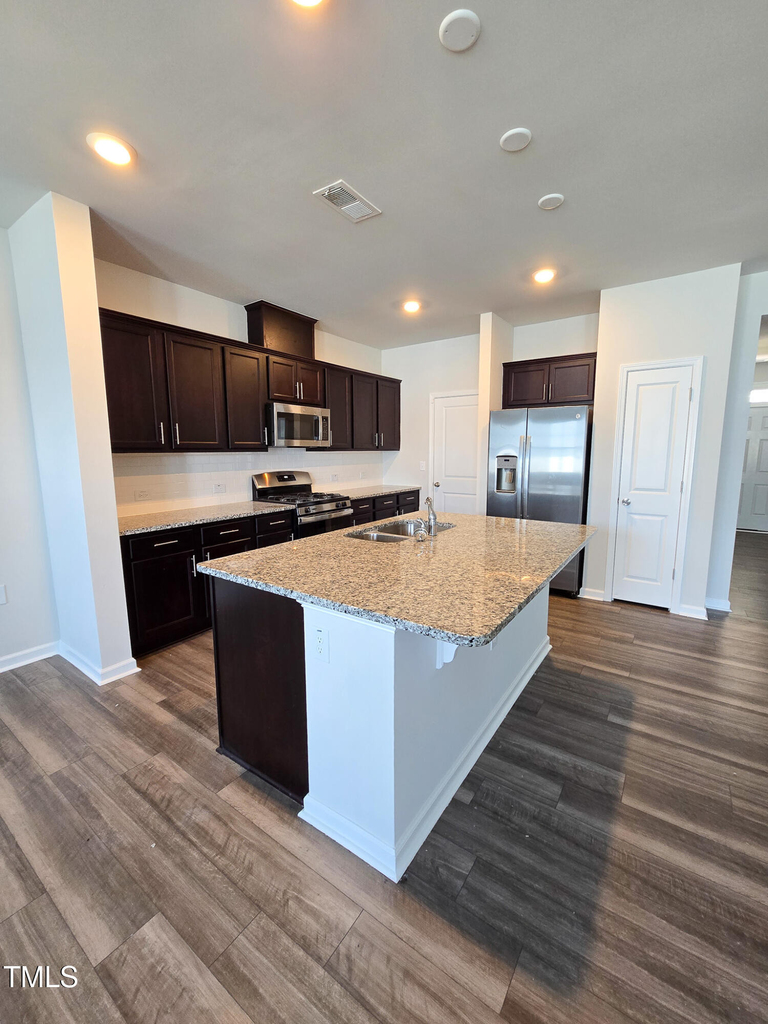 5035 Kota Street - Photo 5
