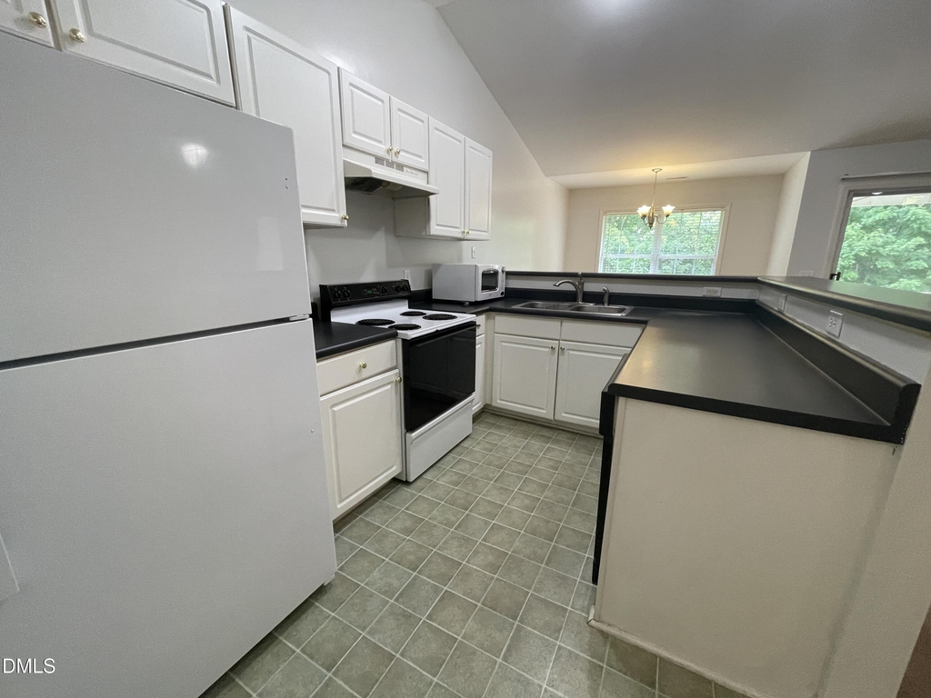 3622 Wellington Ridge Loop - Photo 8