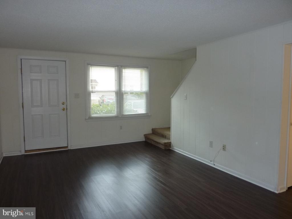 809 Logan Street - Photo 2