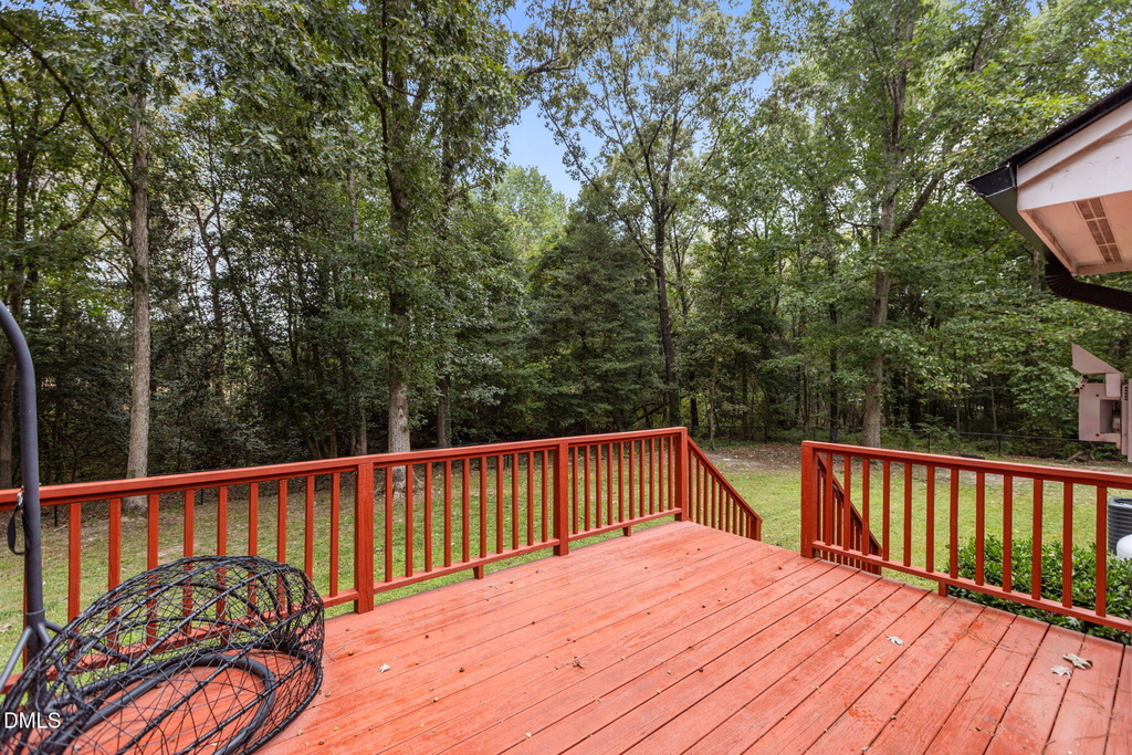 109 Oaklake Court - Photo 34