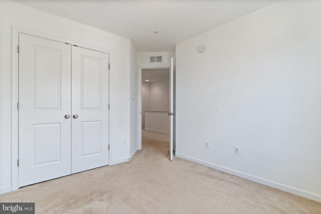 23048 Mountain Laurel Lane - Photo 19