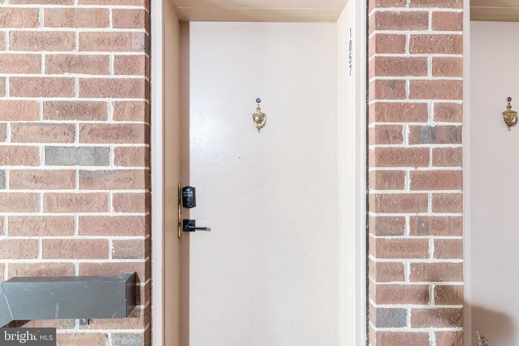 23240 Rosewood Court - Photo 2