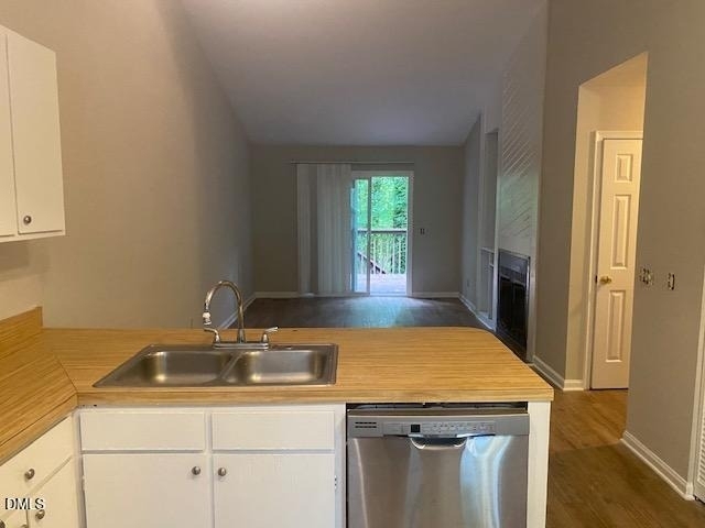 909 W Chatham Street - Photo 4