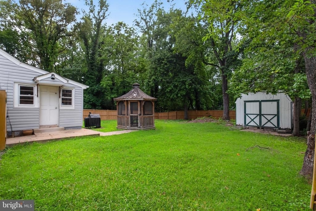 14925 Schall Road - Photo 16